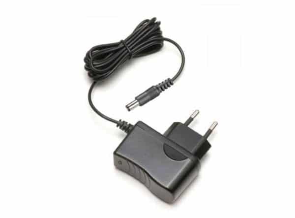 HP Poly Savi Office Universal AC Power Supply 1 HP Poly Savi Office Universal AC Power Supply