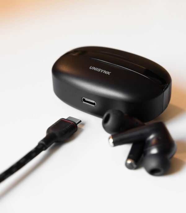 Unisynk true wireless ENC earphones 3 Unisynk Wireless ENC Earphones